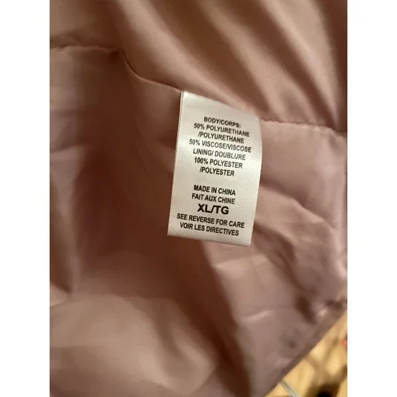 24.NWT Cami NYC Cecilia Vegan Leather Puffer Pink XL Polyurethane Faux Leather - Picture 12 of 12